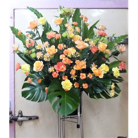 黄色・オレンジのお祝いスタンド